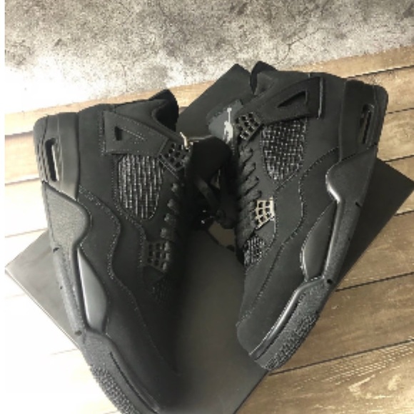 Jordan Black Men's Sneakers - Picture 1 of 8